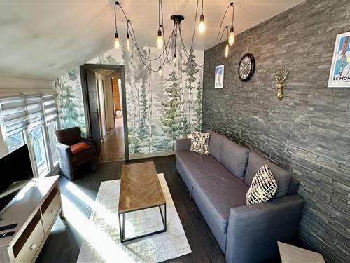 Holiday home - 10 persons -  - 63240 - Mont-Dore