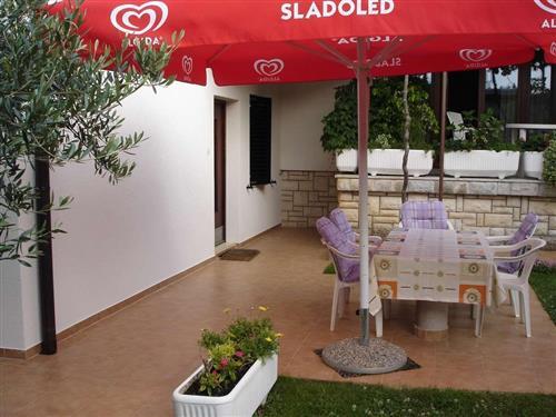 Holiday Home/Apartment - 4 persons -  - Umag - 52470 - Umag