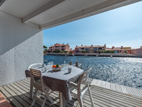 Holiday home - 6 persons -  - 66420 - Le Barcarès