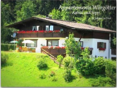 Holiday Home/Apartment - 5 persons -  - Römerweg - 6380 - Sankt Johann In Tirol
