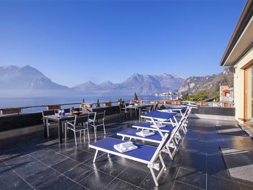 Holiday Home/Apartment - 6 persons -  - Strada Provinciale - 23829 - Varenna (Fiumelatte)