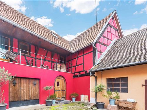 Holiday home - 6 persons -  - /23 Rue Du Maréchal Foch - 68040 - Ingersheim