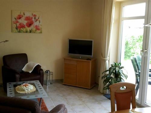 Holiday Home/Apartment - 2 persons -  - Jordanstrasse - 18374 - Seeheilbad Zingst