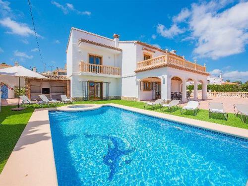 Sommerhus - 12 personer -  - 03710 - Calpe / Calp