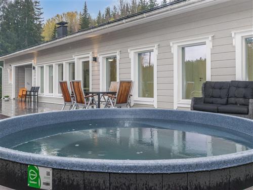 Sommerhus - 10 personer -  - Hämeenlinna - 14300