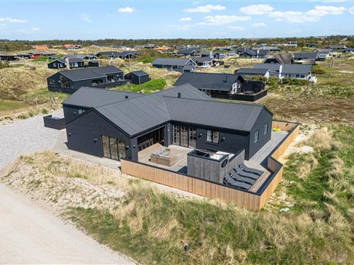 Sommerhus - 12 personer -  - Dortheasvej - Bjerregård - 6960 - Hvide Sande
