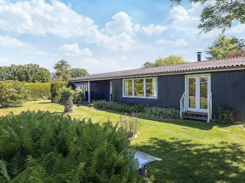 Holiday home - 4 persons -  - Fyrrestien - 4654 - Fakse Ladeplads