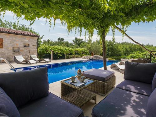 Sommerhus - 6 personer -  - Gornja Gomila - 52429 - Groznjan