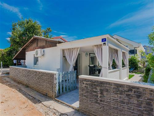 Ferielejlighed - 5 personer -  - Prezida XVII - 23234 - Vir