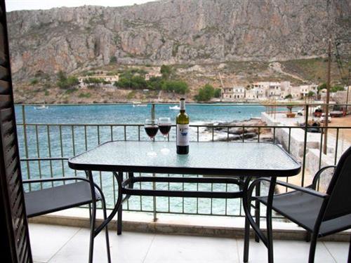 Ferielejlighed - 6 personer -  - 230 71 - Gerolimenas