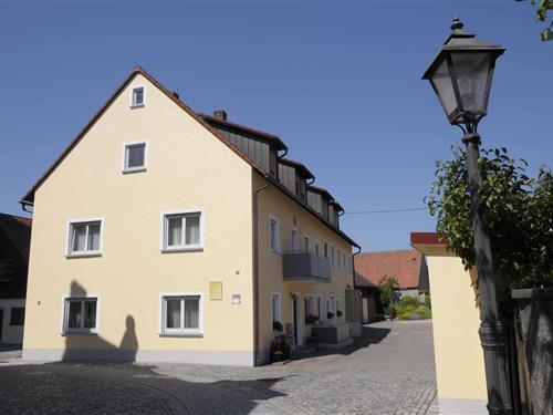 Holiday Home/Apartment - 2 persons -  - Schulstraße - 91732 - Merkendorf