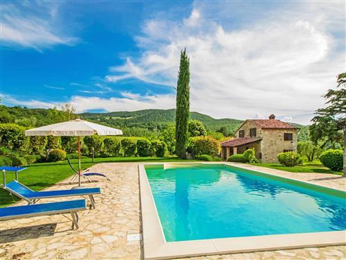 Sommerhus - 8 personer -  - Todi - 05023