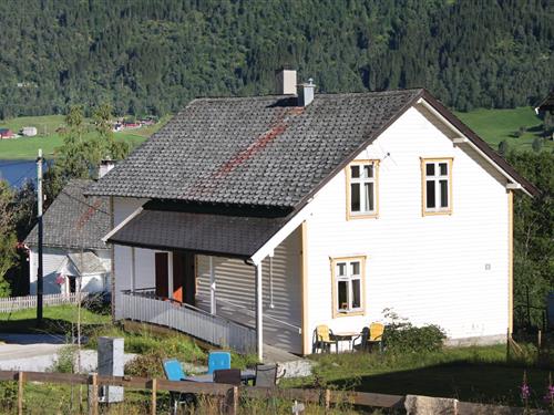 Feriehus / leilighet - 6 personer -  - Oppheimsdalen - Voss/Vossestrand - 5713 - Vossestrand