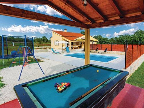 Holiday home - 6 persons -  - Dvori - Vodnjan-Sarici - 52206 - Sarici