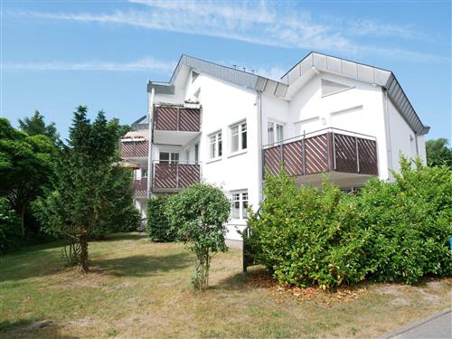 Holiday Home/Apartment - 4 persons -  - Seepark 1, Haus 1, App. - 17429 - Bansin (Seebad)