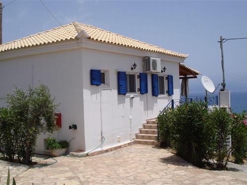 Sommerhus - 4 personer -  - Kombi peroulia - 24004 - Peroulia