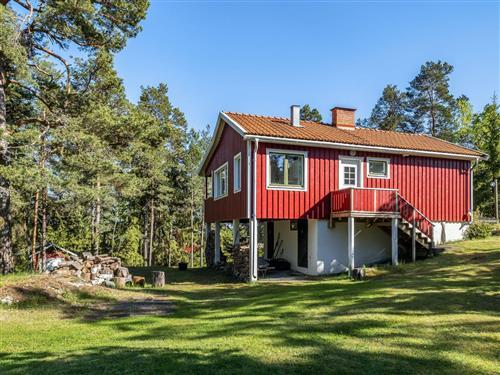 Holiday Home/Apartment - 6 persons -  - Stavsnäs - 139 71