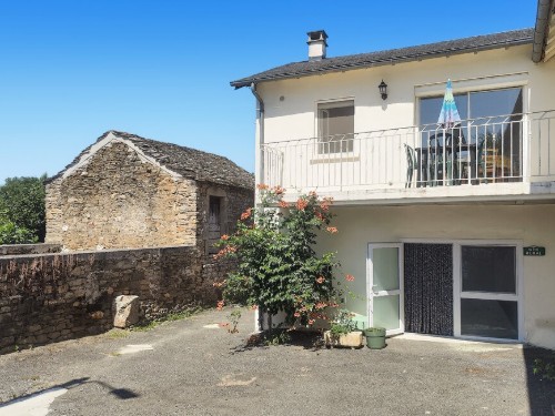 Holiday home - 4 persons -  - Route du Caussadenc - 12550 - Brasc