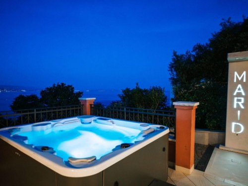 Ferienwohnung - 6 Personen -  - 51410 - Opatija
