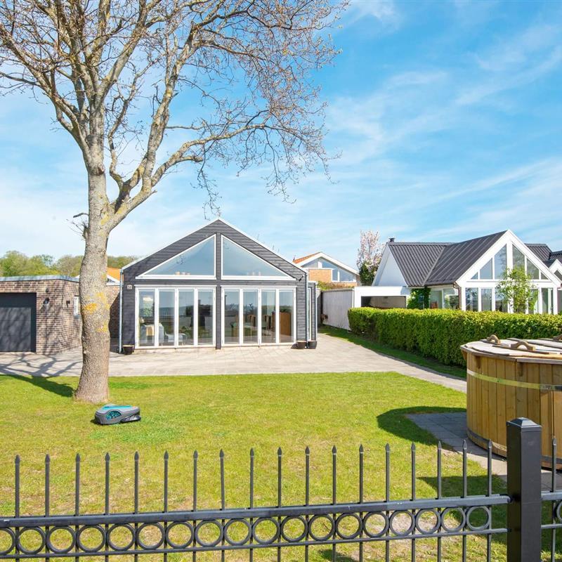 Sommerhus - 8 personer -  - Strandgade - Hov/Odder - 8300 - Odder