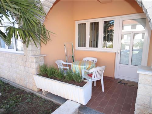 Holiday Home/Apartment - 4 persons -  - Vrsar - 52450 - Vrsar