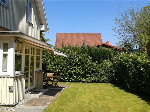 Holiday Home/Apartment - 4 persons -  - Neue Reihe 24 a - 18374 - Zingst