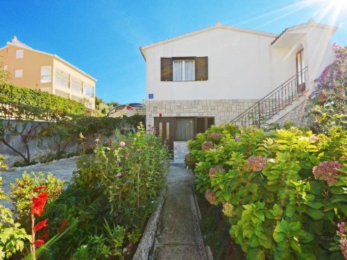 Holiday apartment - 5 persons -  - Put Diruna - 21223 - Okrug Gornji