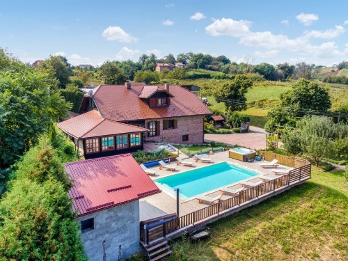 Holiday home - 12 persons -  - Cukovec,Plesivica - 42230 - Ludbreg