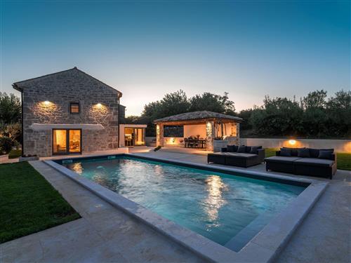 Holiday home - 7 persons -  - Porec/Heraki - 52448