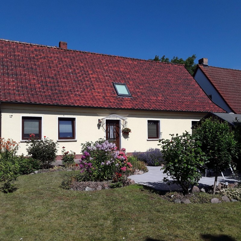 Ferielejlighed - 4 personer -  - Max-Reimann-Str. - 18556 - Altenkirchen