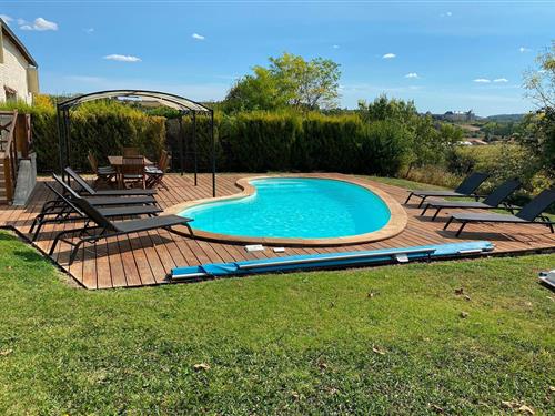 Holiday home - 8 persons -  - 16210 - Chalais