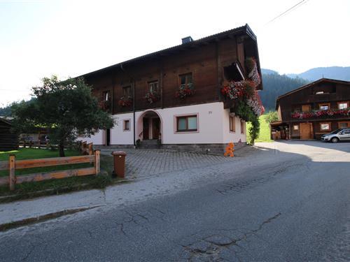 Holiday Home/Apartment - 6 persons -  - Dorf - 6311 - Oberau Wildschönau