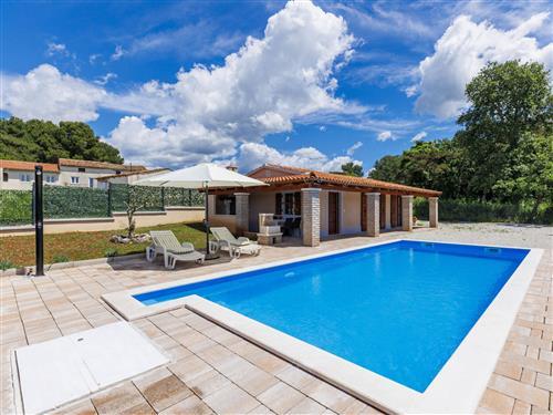 Holiday home - 4 persons -  - Porec/Višnjan - 52463