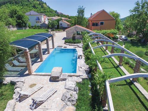 Sommerhus - 10 personer -  - Cemer - Split-Sinj - 21230 - Sinj