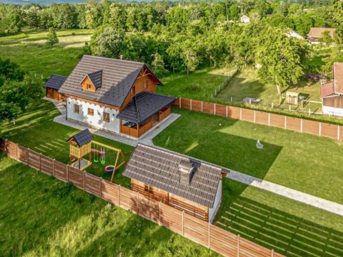 Sommerhus - 10 personer -  - Smiljan Bacinac - Gospic - Bacinac - 53000 - Gospic