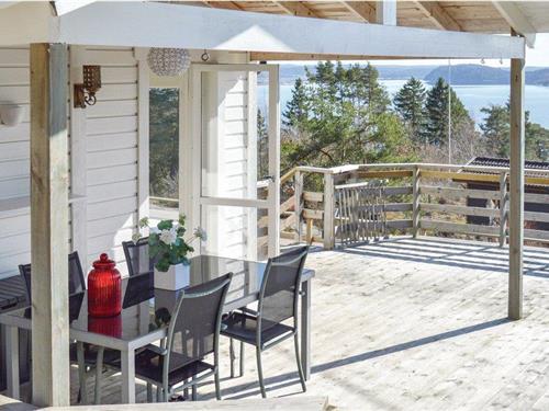 Feriehus - 5 personer -  - Gula Vägen - 451 98 - Uddevalla