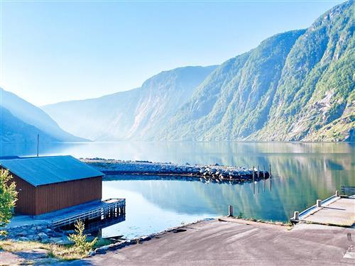 Sommerhus - 19 personer -  - Haugavegen - Hjelmeland - 4134 - Jøsenfjorden