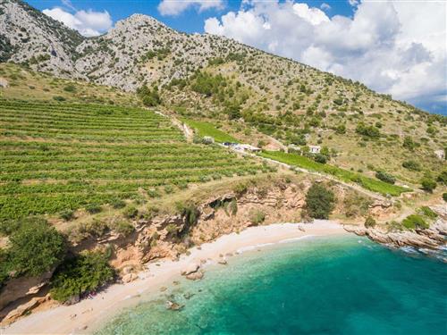 Holiday home - 4 persons -  - Brac/Bol - 21420