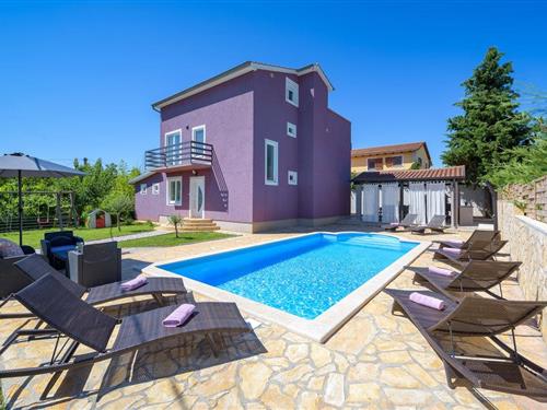 Holiday home - 12 persons -  - Perci - Porec-Perci - 52465 - Perci