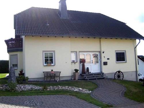 Holiday Home/Apartment - 4 persons -  - Auf dem Kooten - 56766 - Ulmen