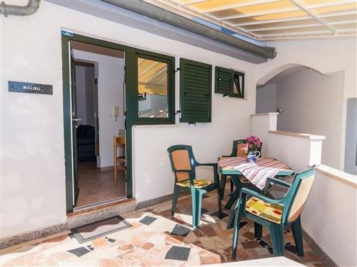 Holiday Home/Apartment - 4 persons -  - Velog Joze - 52440 - Porec