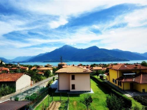 Holiday Home/Apartment - 6 persons -  - Loc. Cerviano - 22015 - Gravedona Ed Uniti