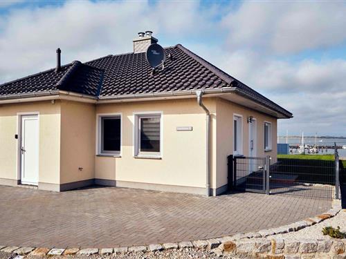 Sommerhus - 4 personer -  - Zum Hafen - 18519 - Stahlbrode - Ostsee