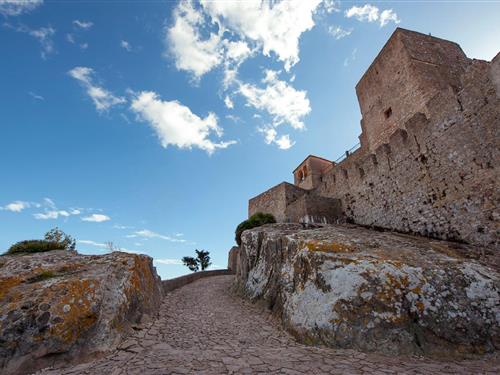 Semesterhus/Semesterlägenhet - 6 personer -  - Castillo de Castellar - 11350 - Castellar De La Frontera