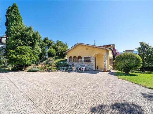 Sommerhus - 8 personer -  - Via Cesare Battisti - Bogliaco - 25084 - Bogliaco Bs