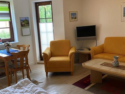 Holiday Home/Apartment - 2 persons -  - Saarstrasse - 23747 - Dahme