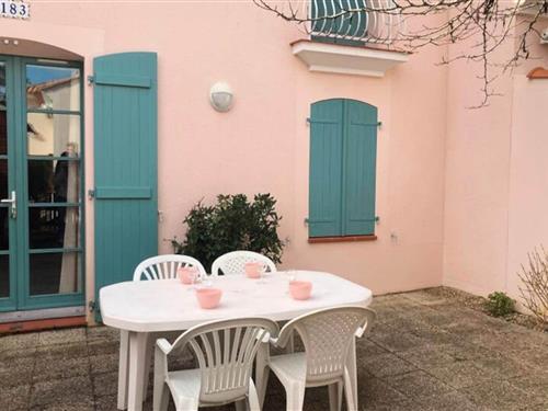 Holiday Home/Apartment - 6 persons -  - 85160 - Saint-Jean-De-Monts