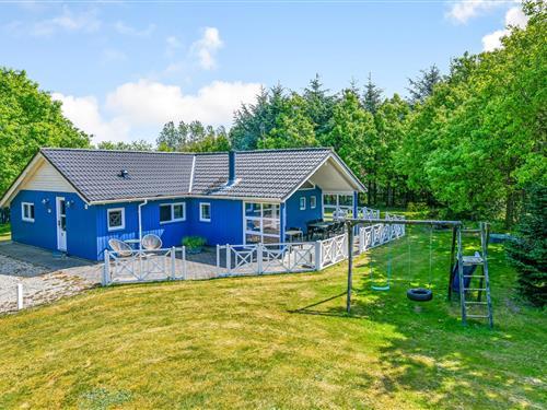 Holiday Home/Apartment - 10 persons -  - Blomstervangen - Jegum - 6840 - Oksbøl