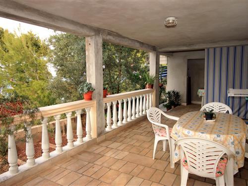 Holiday Home/Apartment - 2 persons -  - Prigradica - 20271 - Prigradica