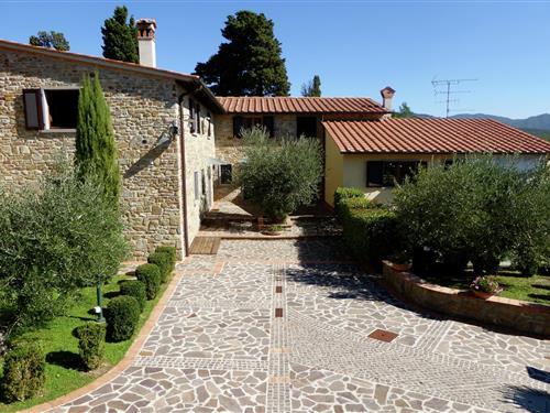 Sommerhus - 4 personer -  - 50031 - Montecarelli